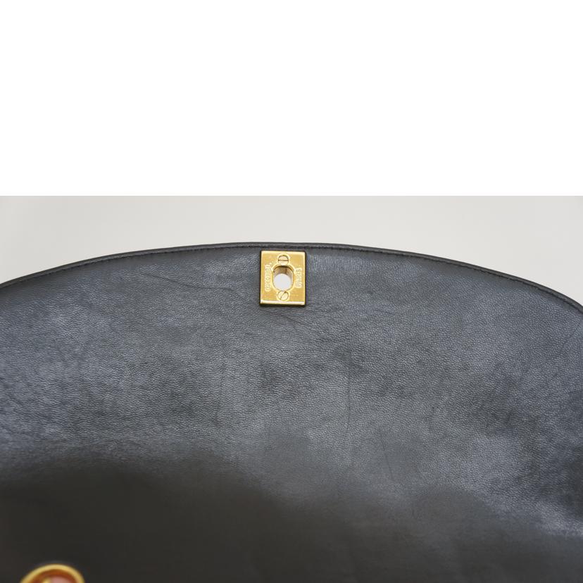 CHANEL シャネル/ヴィンテージ/マトラッセ/ダイアナフラップ/ラムスキン/A01165//3050087/ABランク/09