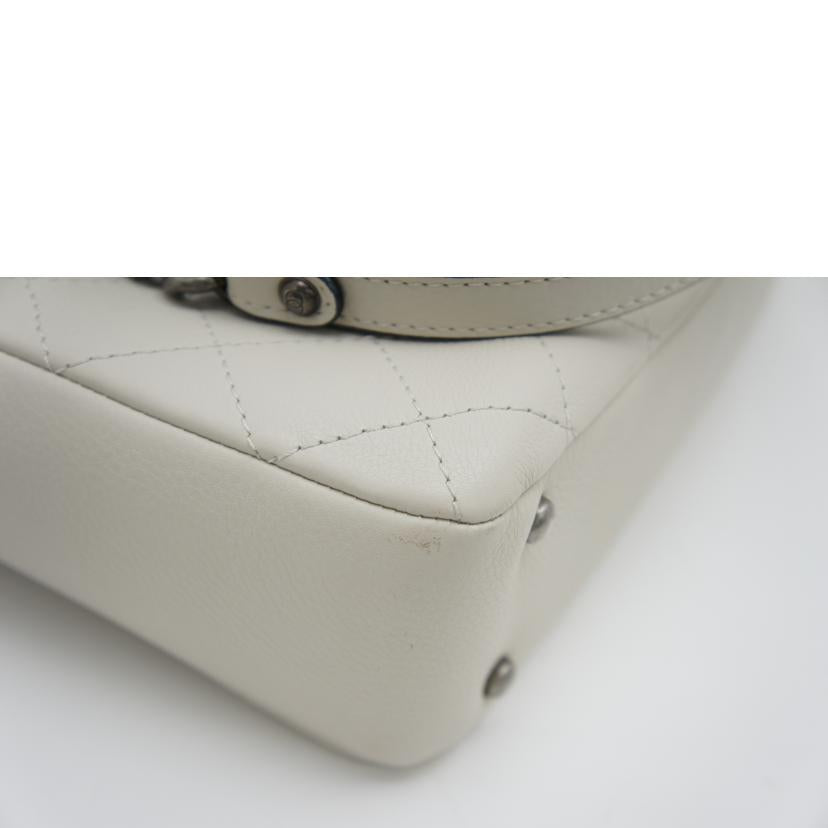 CHANEL シャネル/マトラッセ/ソフトキャビアチェーントート/ホワイト//25045020/Aランク/75