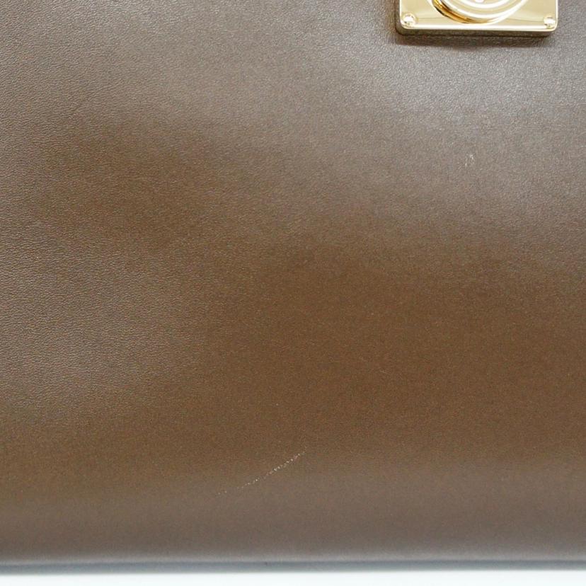 Salvatore Ferragamo サルバトーレフェラガモ/ガンチーニ ハンドバッグ/AU-21/D658//ABランク/75