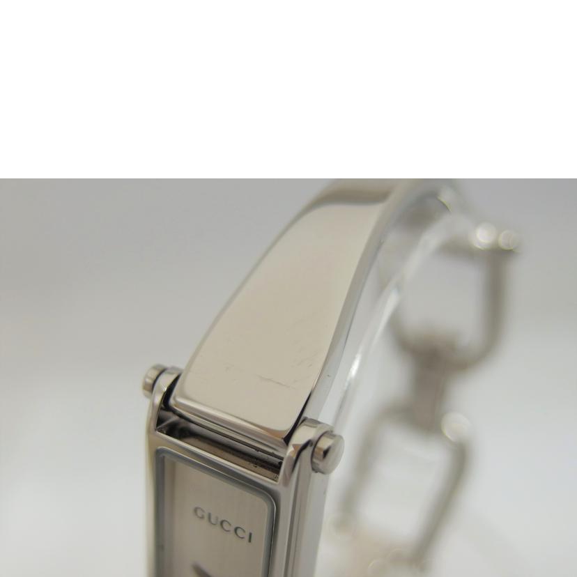 GUCCI グッチ/シルバー文字盤/バングルウォッチ/クォーツ/1500L//1174551/Aランク/04