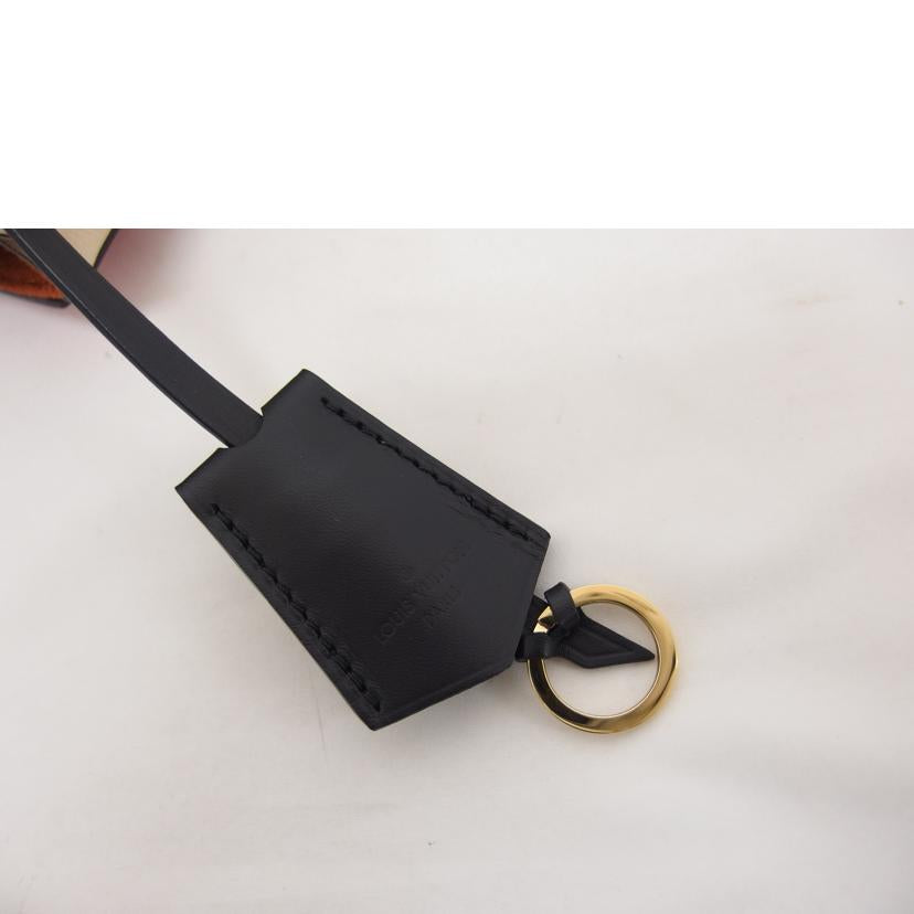 LV ルイ・ヴィトン ハンドバッグ ショルダーバッグ 2WAY/フォールド・トートPM/モノグラム/スリーズクレーム/M45389//MB2***/Aランク/04