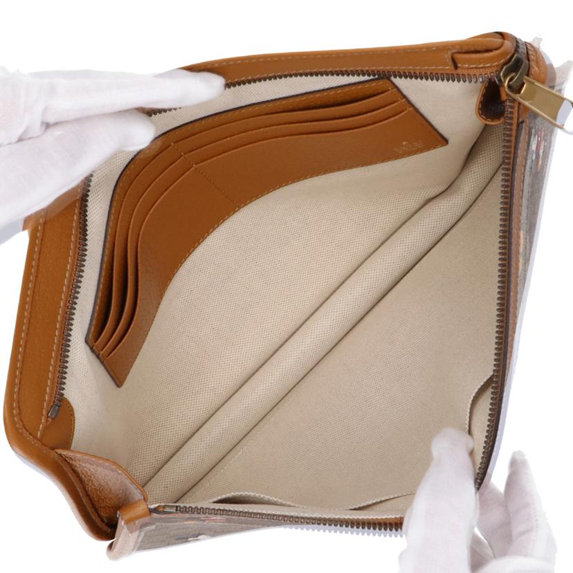 GUCCI グッチ/ディズニーコラボ ミニGGスプリーム クラッチバッグ/602552//206*/Aランク/75