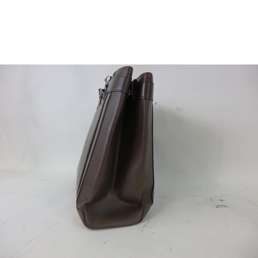 LV ルイヴィトン/カスベックPM/タイガ/グリズリ/M31028//TH1***/Bランク/84