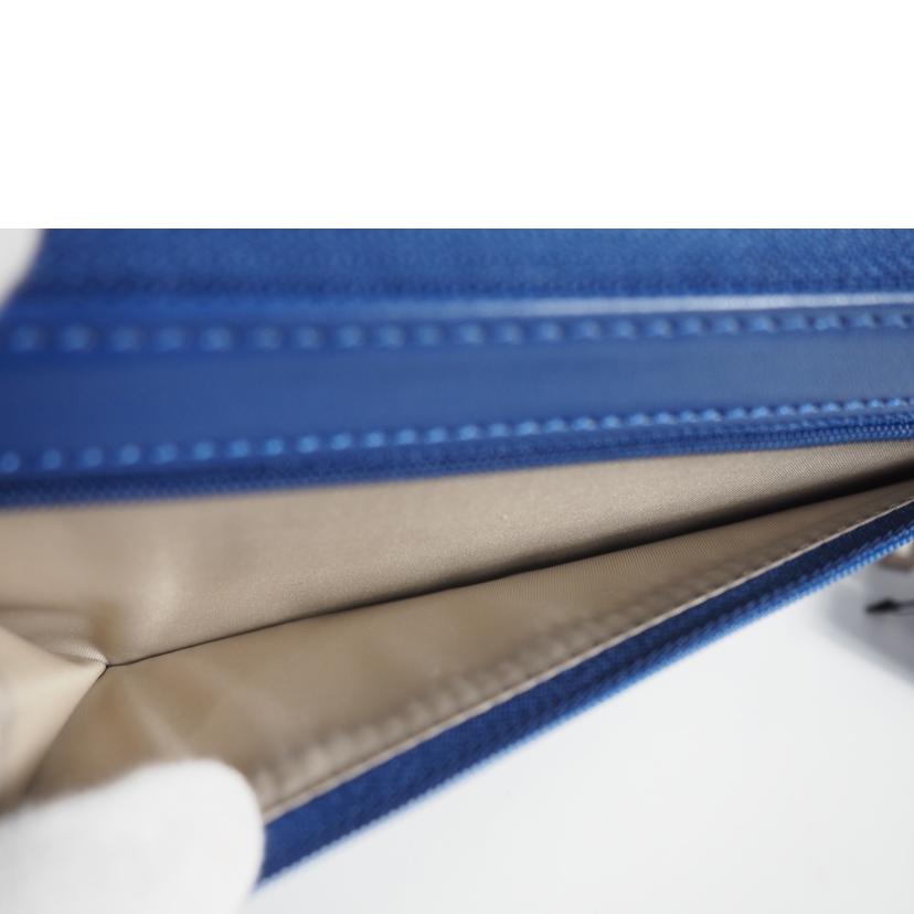 GUESS ゲス/ラウンドZIP長財布 キルティング 青//Sランク/79