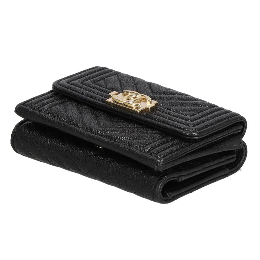 CHANEL シャネル/ボーイシャネルコンパクト三つ折り財布//297*****/ABランク/75