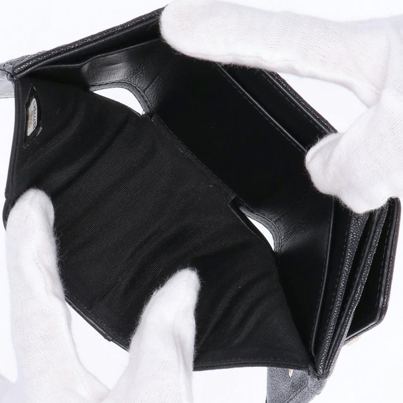 CHANEL シャネル/ボーイシャネルコンパクト三つ折り財布//297*****/ABランク/75