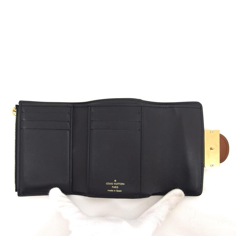 LV ルイ・ヴィトン/ポルトフォイユ・ドーフィーヌコンパクト/モノグラム/リバース/M68725//CA0***/ABランク/04