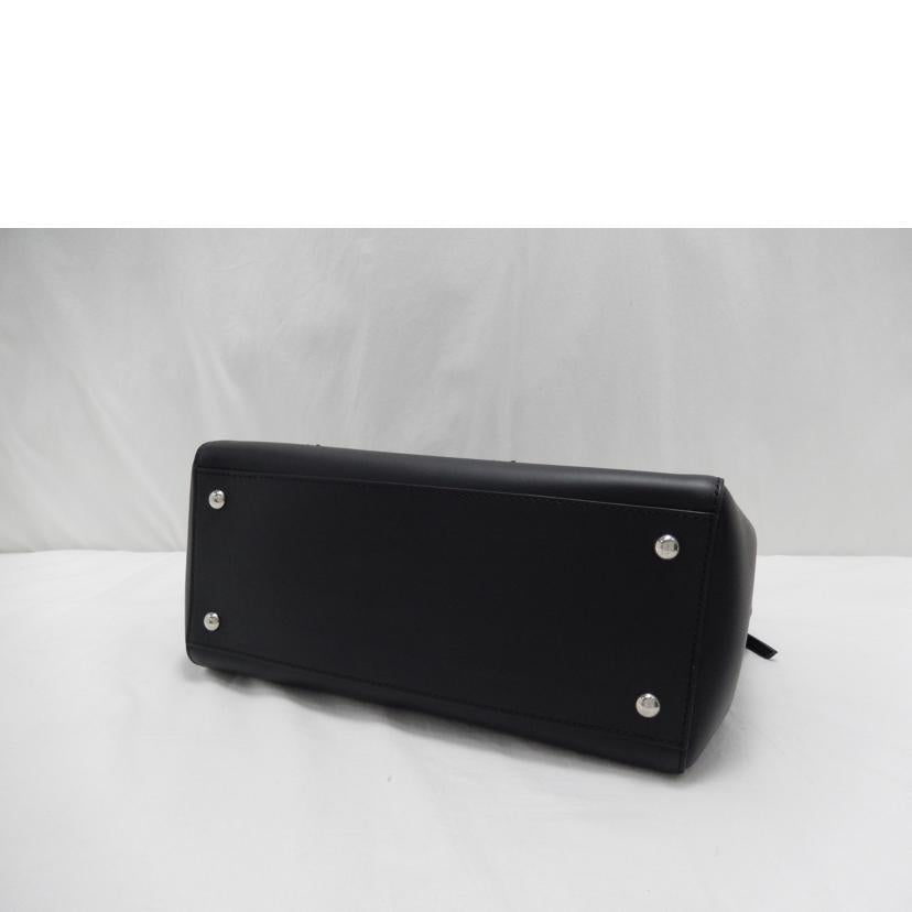 FENDI フェンディ/ドットコムフラワースタッズ2WAYハンドバッグ/8BN293//ABランク/85