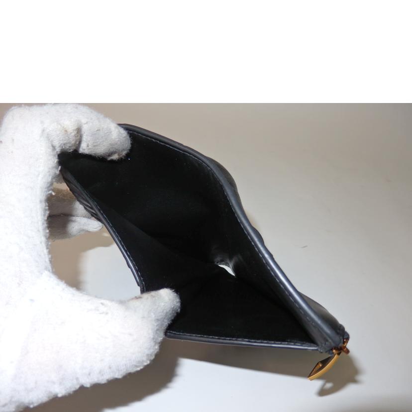 BOTTEGA VENETA ボッテガ・ヴェネタ/マキシイントレチャートジップウォレット/667130//P02283822G/Aランク/84