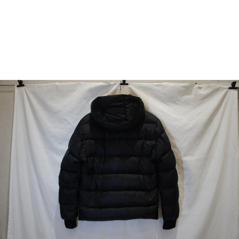 FENDI フェンディ/FENDI ダウンジャケット//ABランク/94