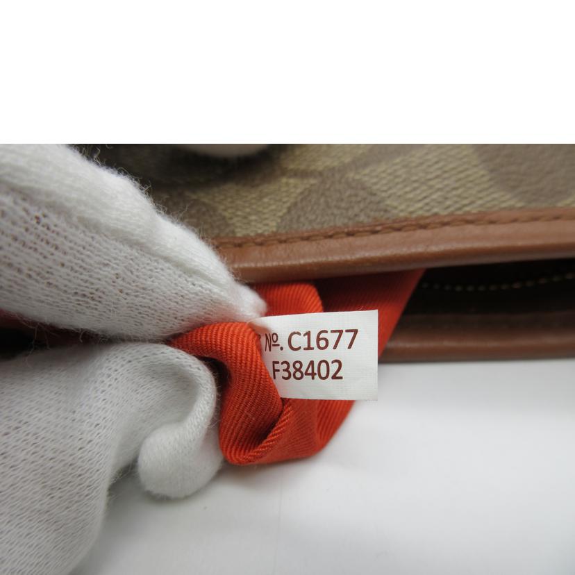 COACH コーチ/ヴァーシティシグネチャー/PVCショルダーバッグ/F38402//C1677/Bランク/13