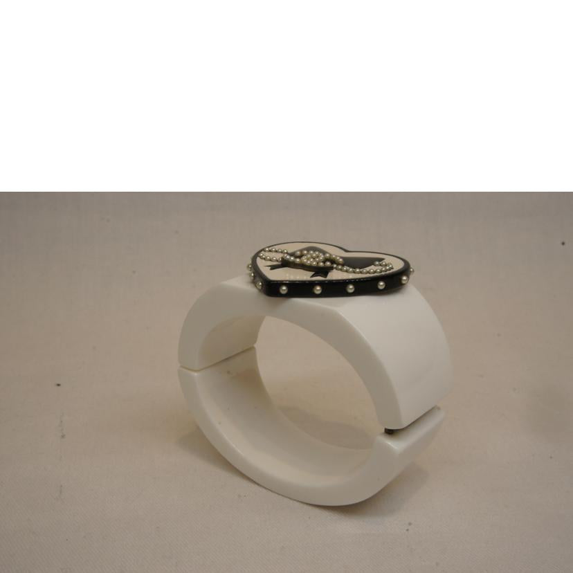 CHANEL シャネル/プラスチックホワイトバングル//ABランク/92