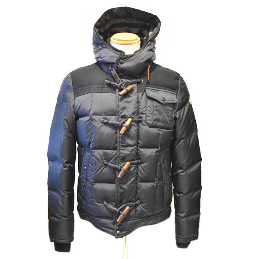 MONCLER モンクレール/VIRGILEトグルボタンメンズダウン/Mサイズ/220914137785  53227/1/メンズアウター/Bランク/89【中古】