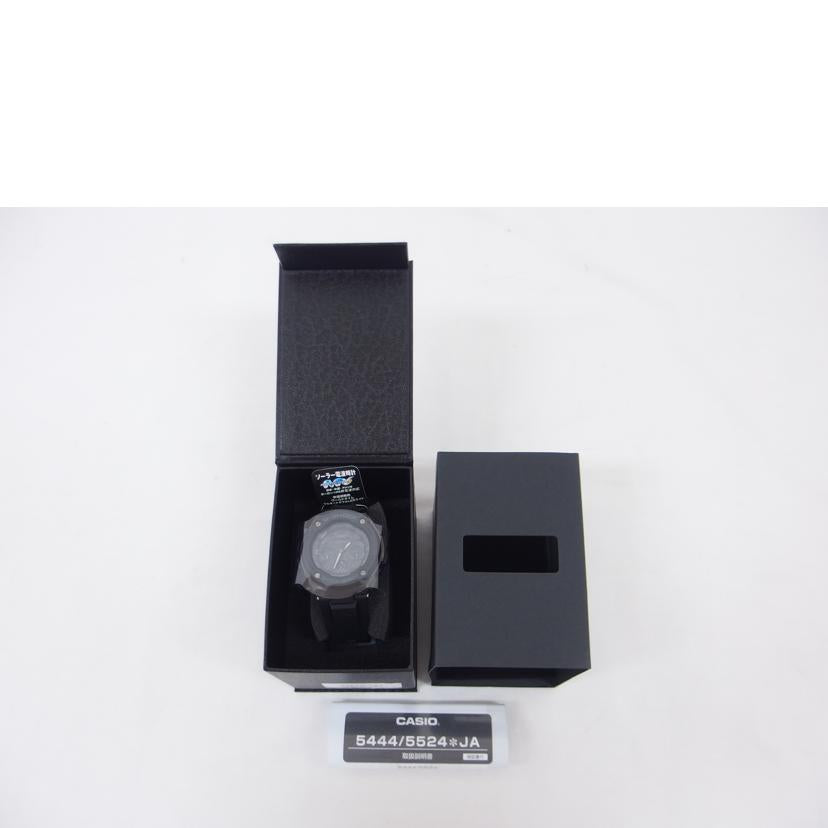 CASIO カシオ/Gスチール/ミッドサイズシリーズ/デジアナ/電波ソーラー/GST-W300G-1A1JF//002A062B/SAランク/04