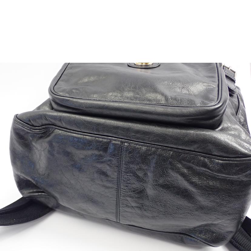 GUCCI グッチ/ブラック レザー ミディアムバックパック /575823//493075/Aランク/62