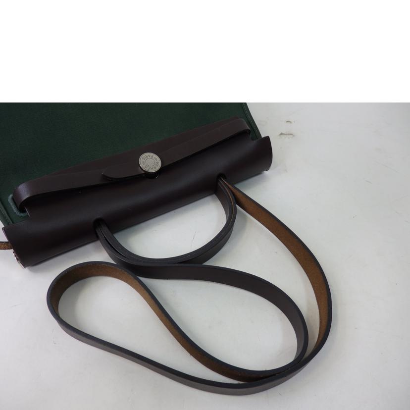 HERMES エルメス/エールバッグ・ジップPM/トワルオフィシェ/シルバー金具/グリーン系//□R刻印/ABランク/84