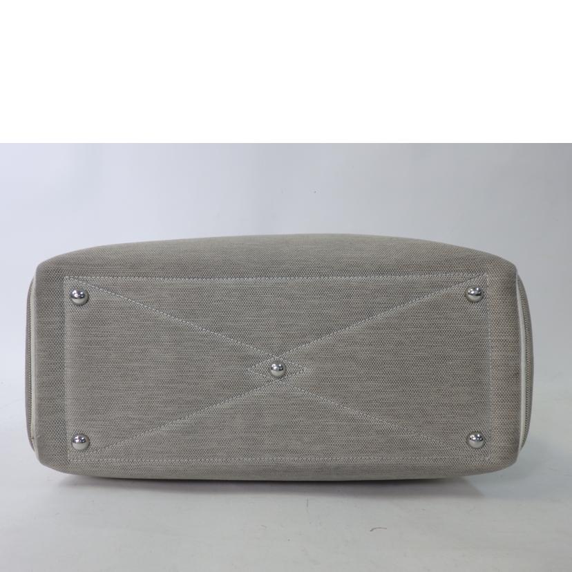 HERMES エルメス/ヴィクトリア35/ホワイト系//シリアル不鮮明/Bランク/84