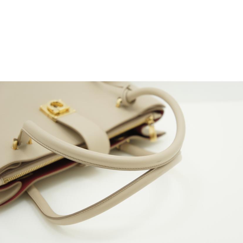 Ferragamo フェラガモ/ガンチーニ/レザーハンド/AU-21 D552//ABランク/75