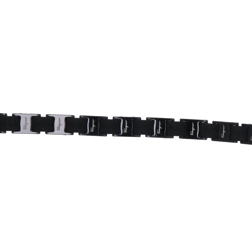 Salvatore Ferragamo サルヴァトーレ フェラガモ/ヴァラチェーンショルダーバッグ/AU-21 8803//ABランク/75