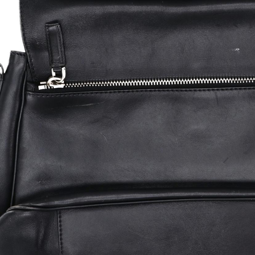 PRADA プラダ/メッセンジャーバッグ/レザー//Bランク/75