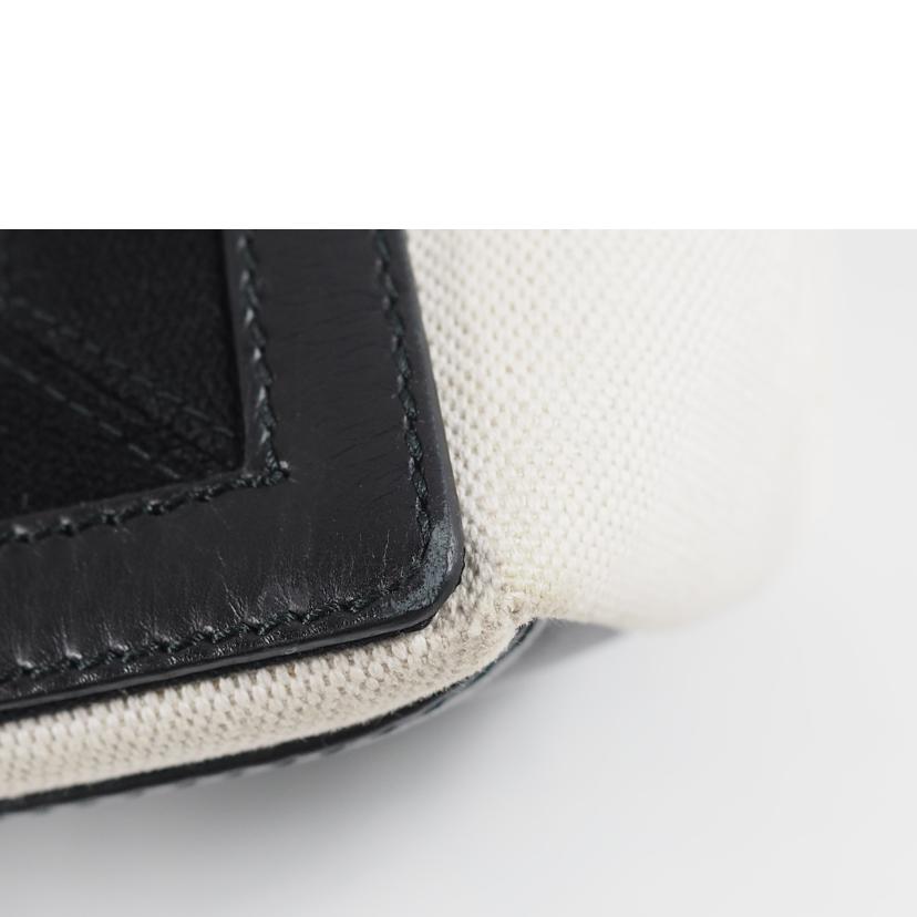 BALENCIAGA バレンシアガ/ネイビーカバスS/ホワイト×ブラック/339933 2HH3N//ABランク/79