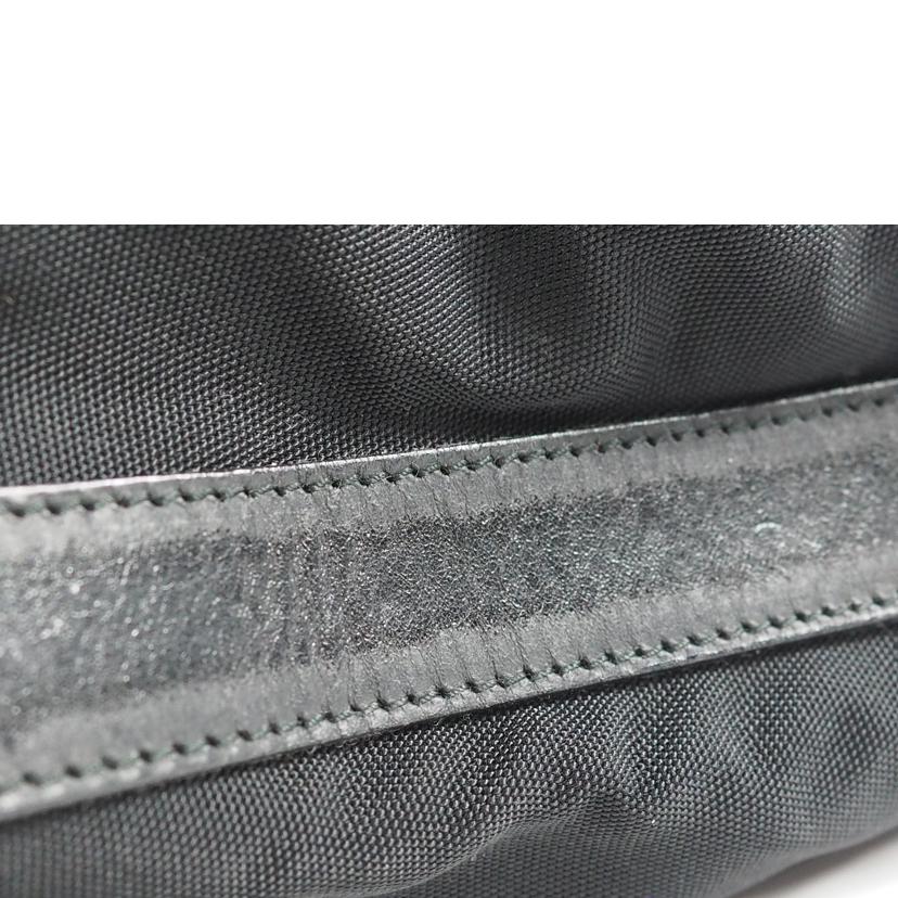GUCCI グッチ/ナイロンワンショルダー/002122//001****/ABランク/79