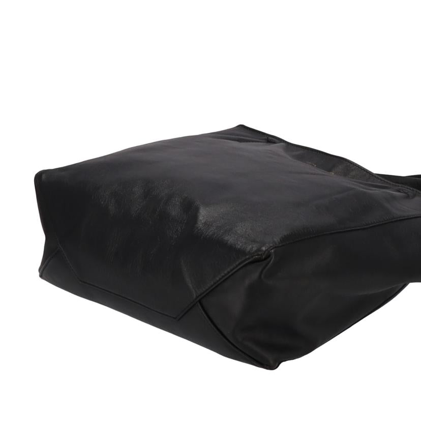 CELINE/ホリゾンタルカバ/ブラック//S-MM-0191/Bランク/75