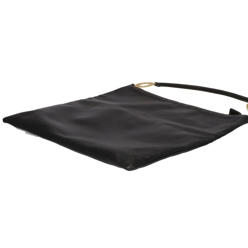 FENDI フェンディ/レザーショルダーバッグ//ABランク/75