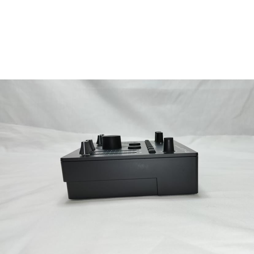 Roland/ボイストランスフォーマー/VT-4//A4K1017/ABランク/52