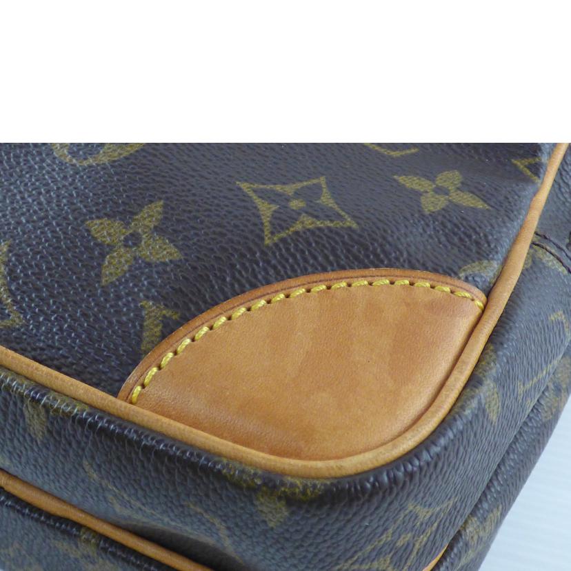 LOUIS VUITTON ルイヴィトン ルイ・ヴィトン ビトン ショルダーバッグ ハンドバッグ トートバッグ ブラウン メンズ レディース 定番 人気 LV 斜め掛け 肩がけ/アマゾン/モノグラム/M45236//AR1***/Bランク/64