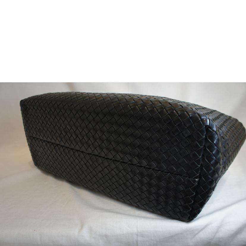 BOTTEGA VENETA ボッテガヴェネタ/カバGM/イントレチャート/500個限定/レザーハンド/ブラック//Aランク/92