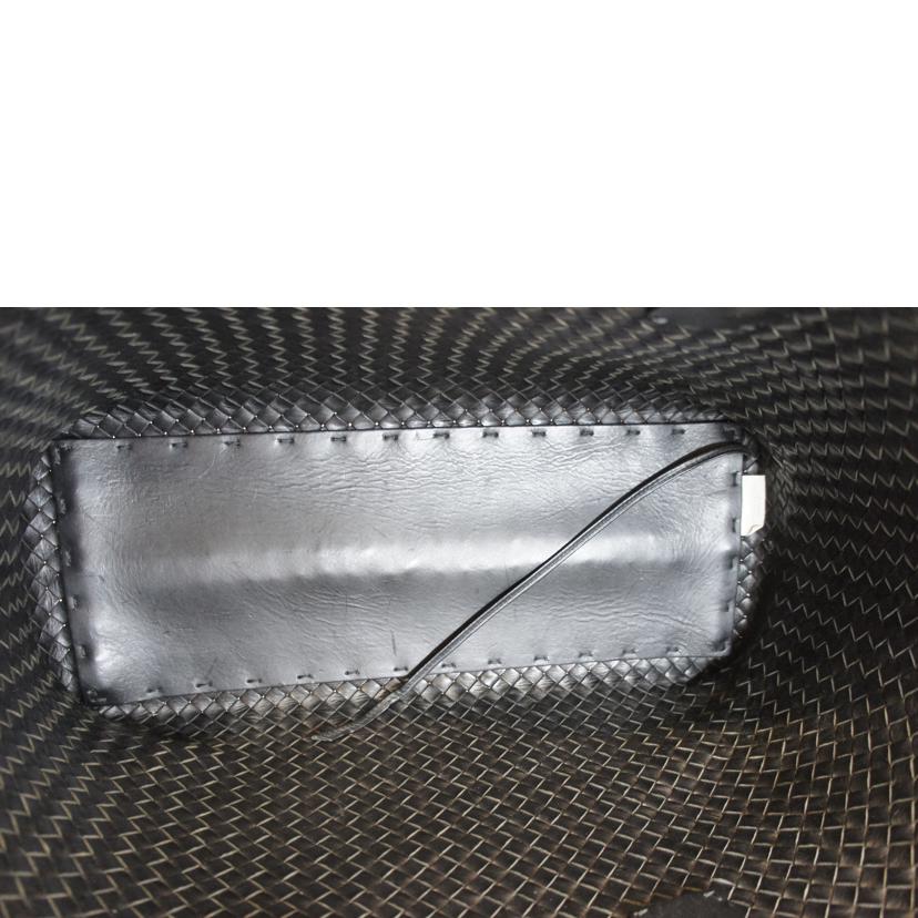 BOTTEGA VENETA ボッテガヴェネタ/カバGM/イントレチャート/500個限定/レザーハンド/ブラック//Aランク/92
