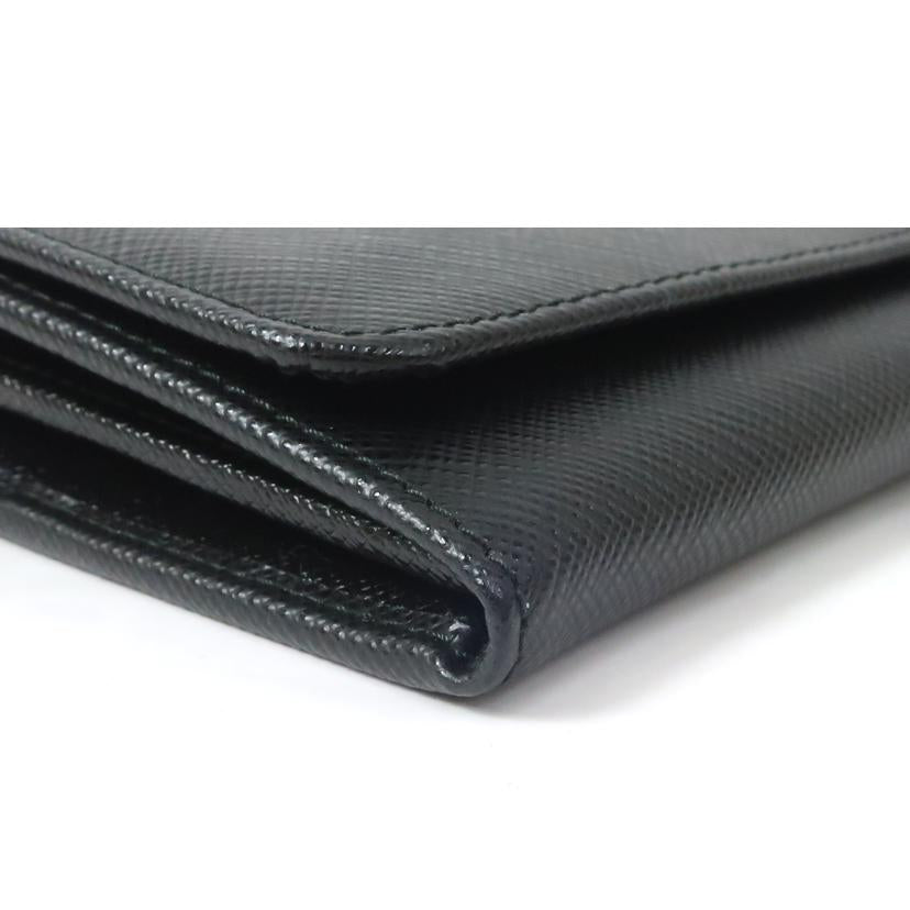 PRADA プラダ/サフィアーノ 二つ折り長財布 パスケース付き ブラック/1MH132//Aランク/65