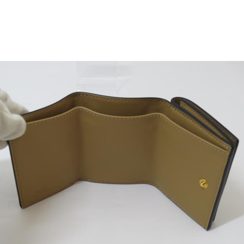 FENDI フェンディ/ミッピーナ・ピーカブーターンロッククロージャ/8M0415-A5DY//Aランク/90