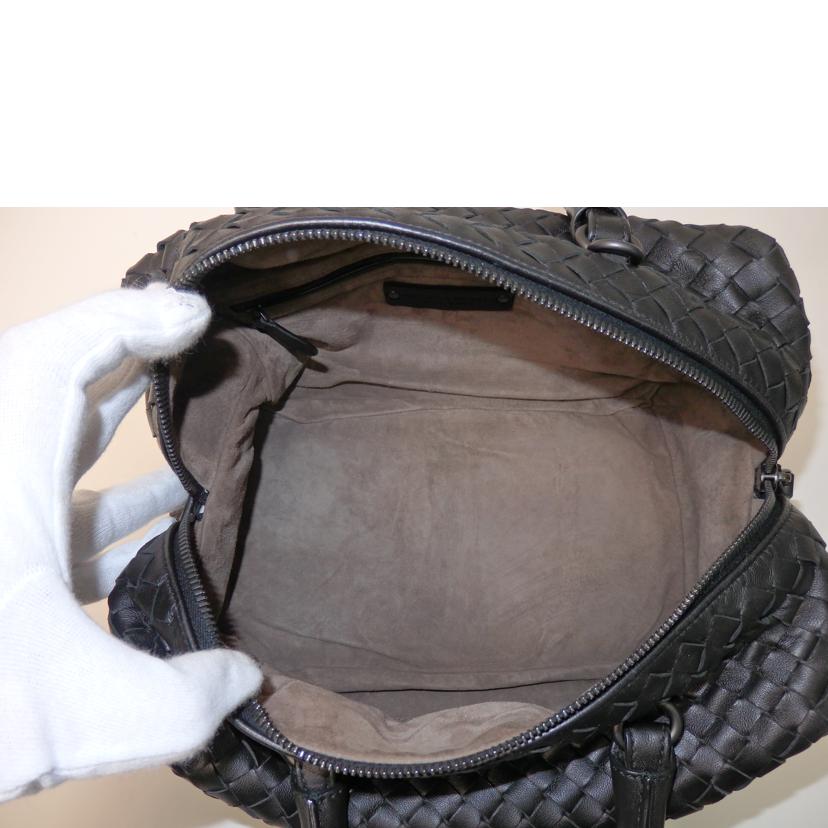 BOTTEGA VENETA ボッテガ・ヴェネタ/イントレチャートミニボストンバッグ/黒//B04592871L/Aランク/84
