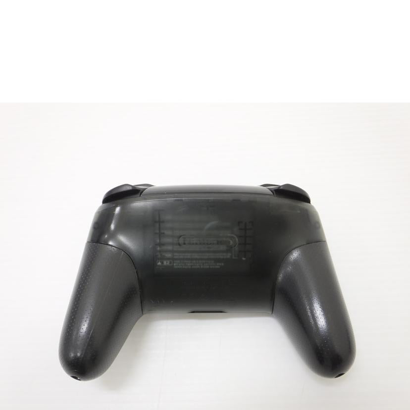 任天堂 任天堂/Proコントローラー/HAC-A-FSSKA//M0WN360/Bランク/88