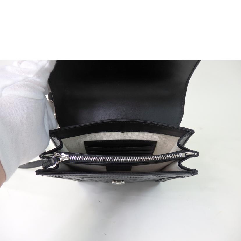 GUCCI グッチ/GGエンボスメッセンジャーバッグ/625782//525040/SAランク/84