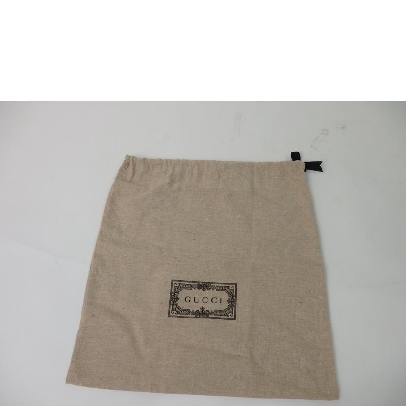 GUCCI グッチ/GGエンボスメッセンジャーバッグ/625782//525040/SAランク/84