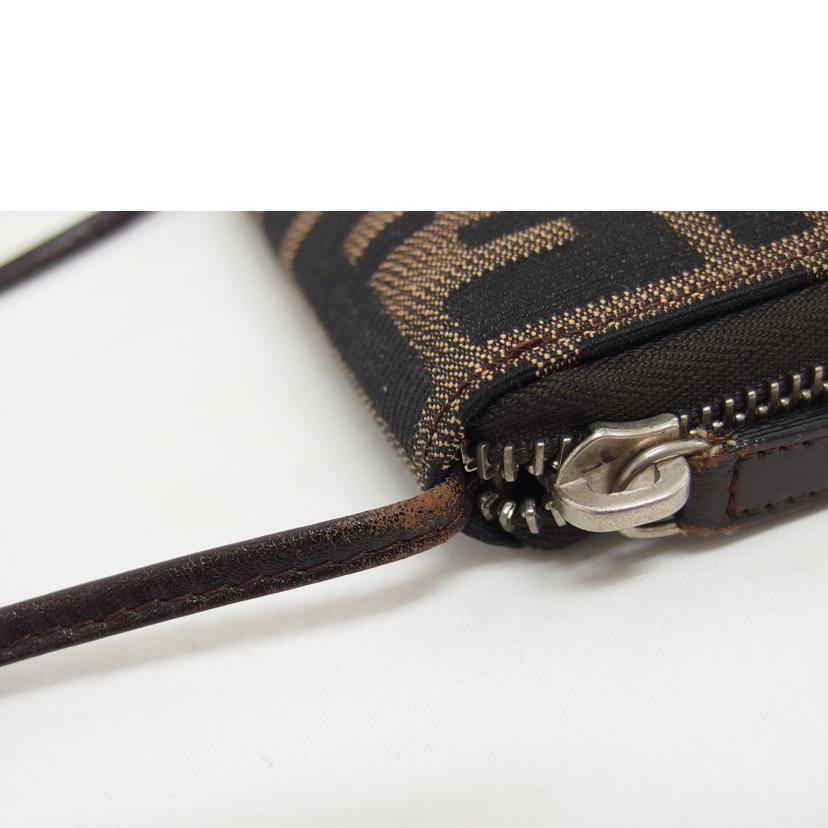 FENDI フェンディ/ズッカ柄/ラウンドファスナーショルダーウォレット/07-16355//001/ABランク/04
