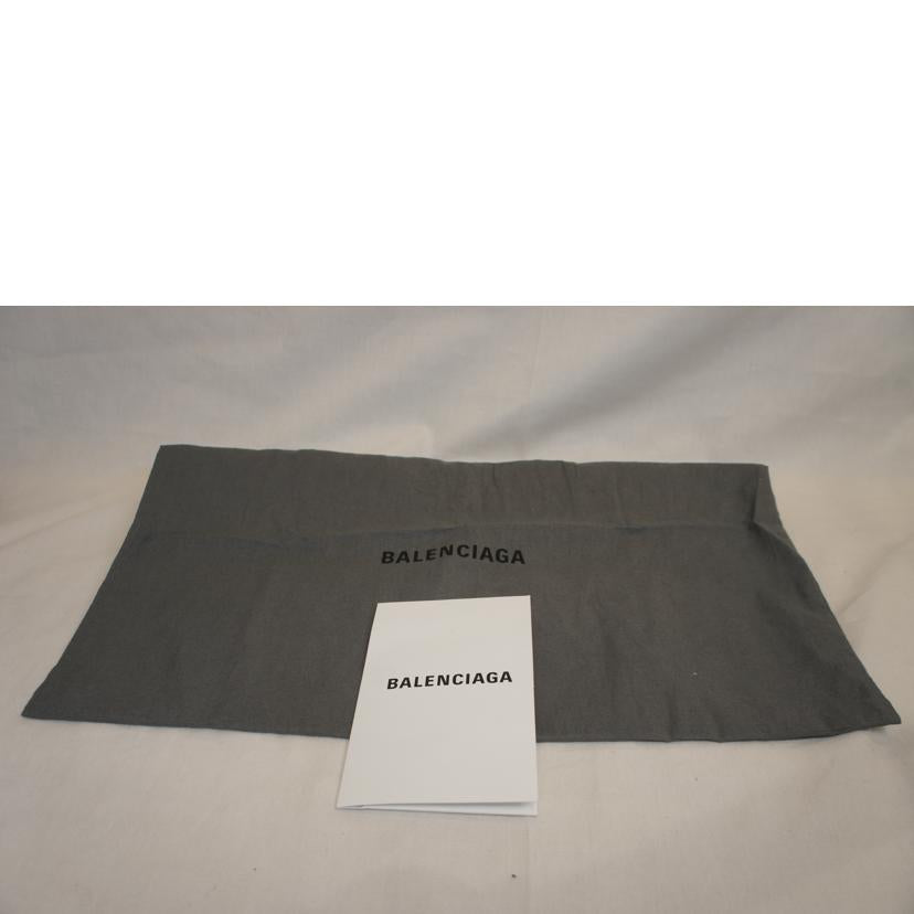 BALENCIAGA バレンシアガ/キルティングレザースモールベルトバッグボディバッグ/551550//SAランク/92