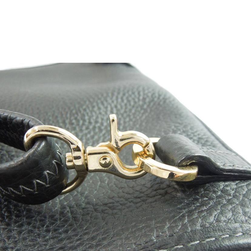 PELLE BORSA ペレボルサ/PELLE BORSA レザーリュック 黒//Aランク/83