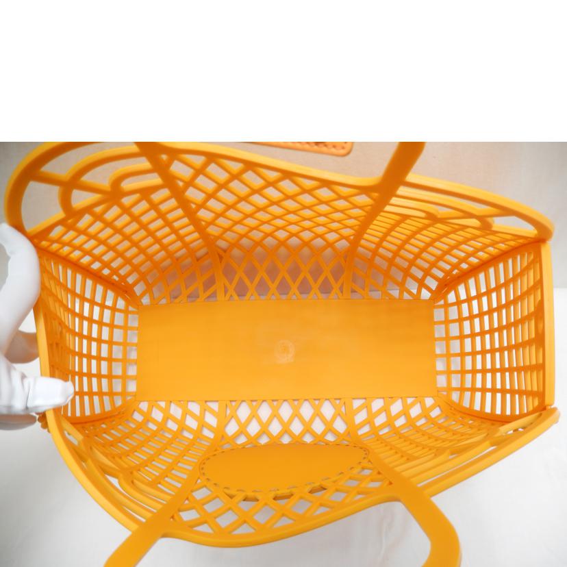 FENDI フェンディ/バスケットミディアムバッグ/8BH389AFG3//218.2449/Aランク/85