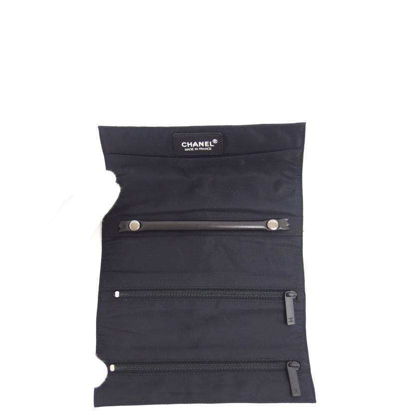 CHANEL シャネル アクセサリーケース ポーチ ブラック/ニュートラベルライン/ジュエリー・コスメケース/小物入れ//Aランク/04