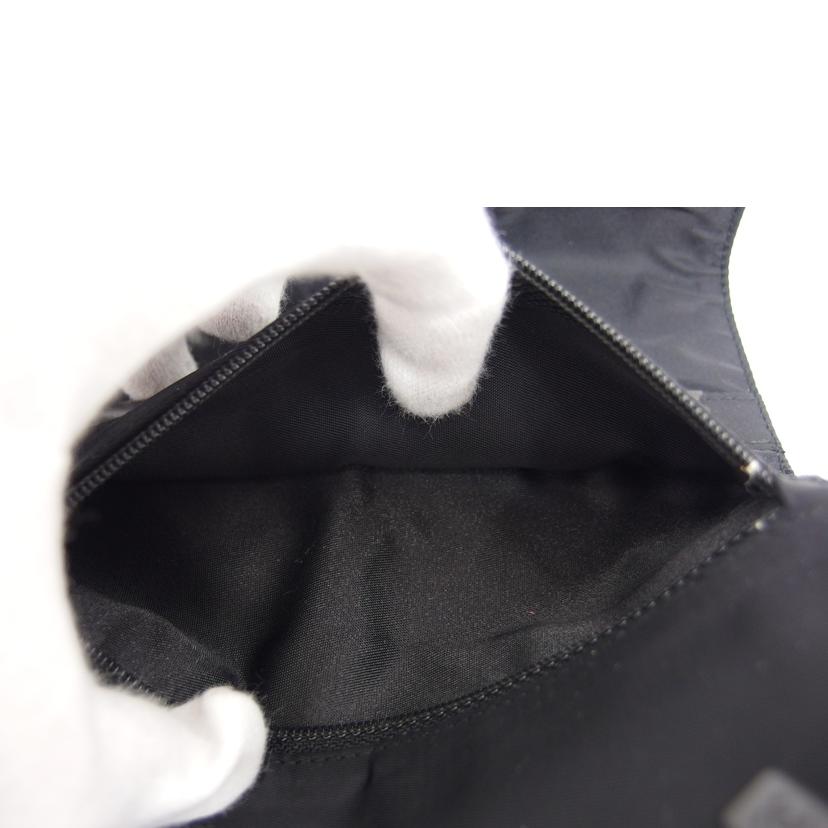 CHANEL シャネル アクセサリーケース ポーチ ブラック/ニュートラベルライン/ジュエリー・コスメケース/小物入れ//Aランク/04