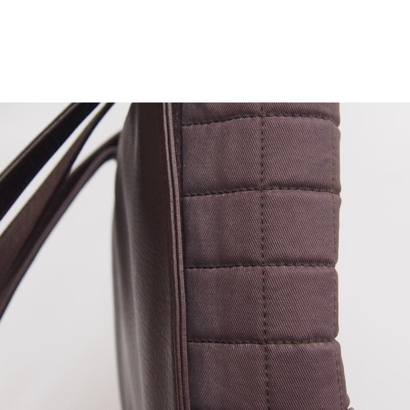 CHANEL シャネル/チョコバーココマークトートバッグ//7001404/Bランク/76