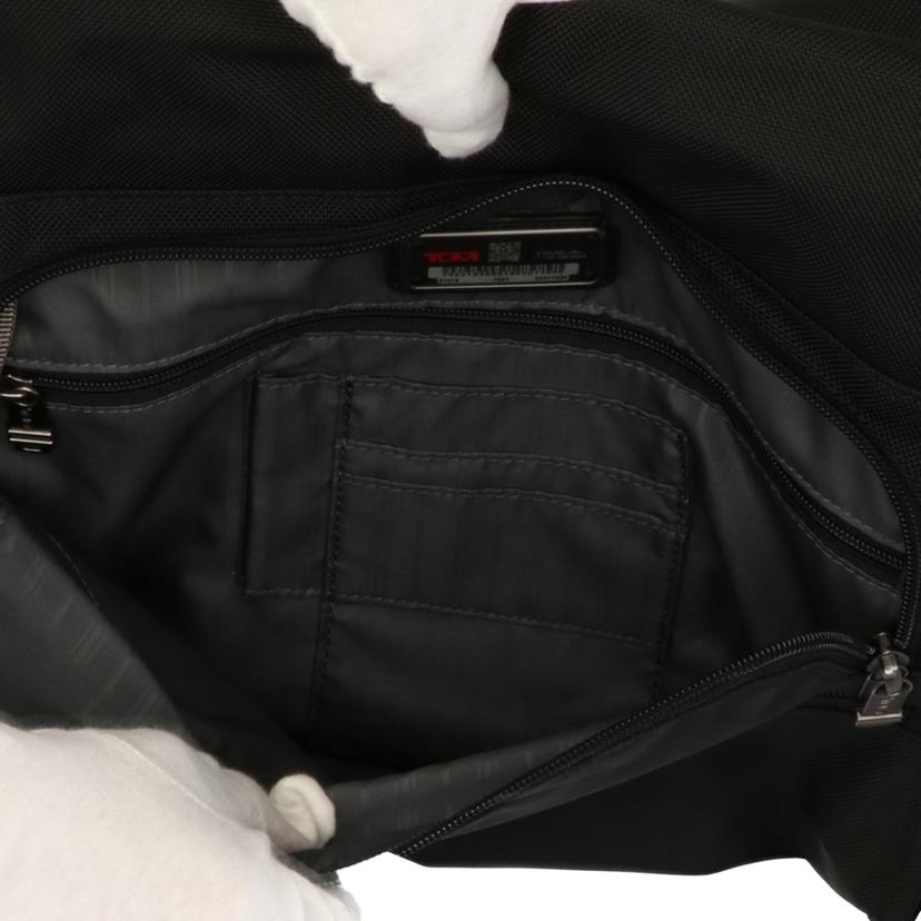 TUMI TUMI/アルファナイロンメッセンジャー/223112D4//97318 1041/Aランク/75