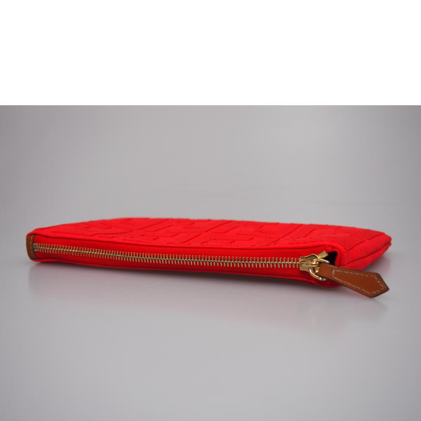 FENDI フェンディ/ズッキーノ/キャンバス/クラッチ/A9P6//208-8242/ABランク/76