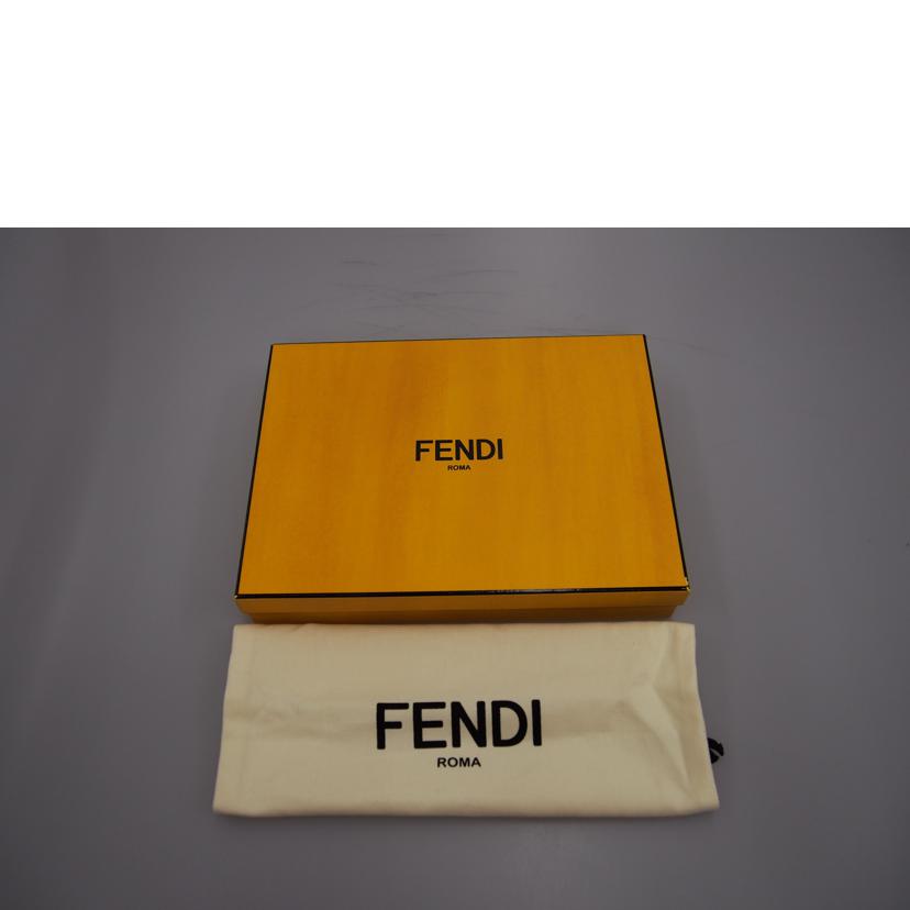 FENDI フェンディ/ズッキーノ/キャンバス/クラッチ/A9P6//208-8242/ABランク/76