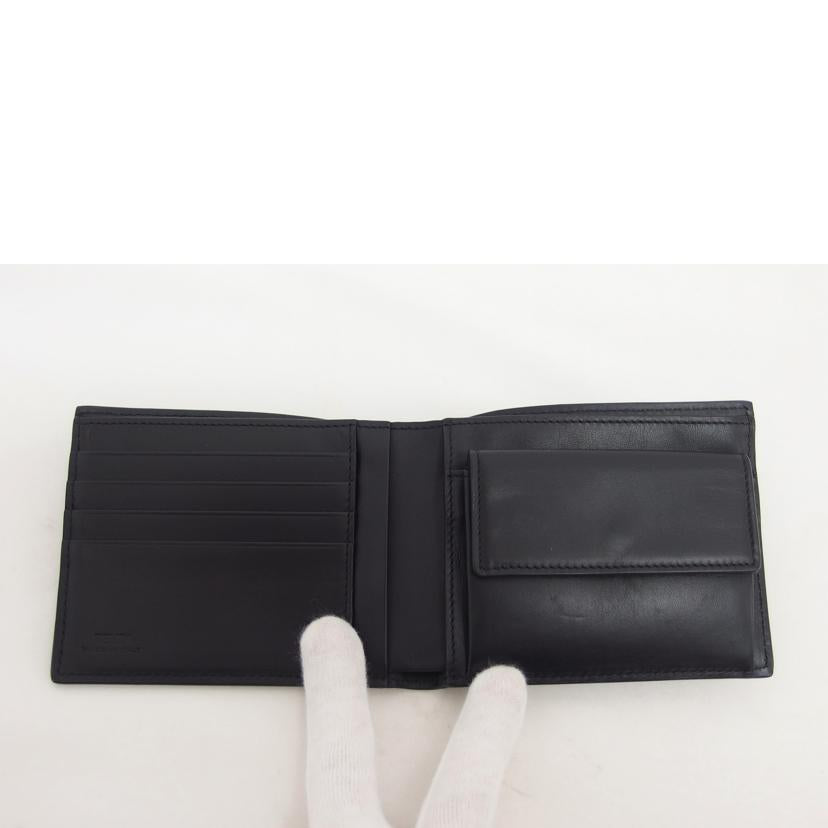 FENDI フェンディ/マイクロズッカ柄二つ折り財布/7M0001-AGLP//219-8242/ABランク/04