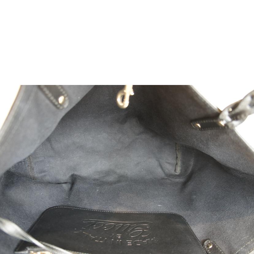 GUCCI グッチ/GGキャンバススイングトートポーチ付ブラック/247209//493***/Aランク/92